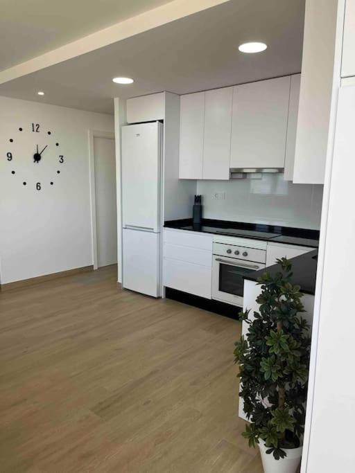 Apartamento Con Preciosas Vistas A Pie De Playa Santa Pola Exterior foto